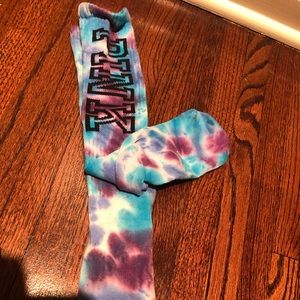 pink vs tie dye socks